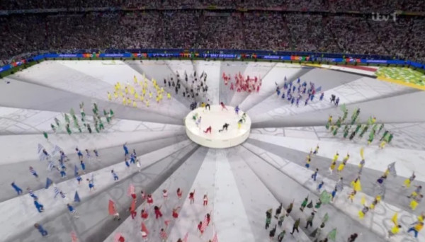 Pembukaan Euro 2024 di Jerman Mengecewakan, Netizen: Apakah Ini Terburuk Sepanjang Masa?