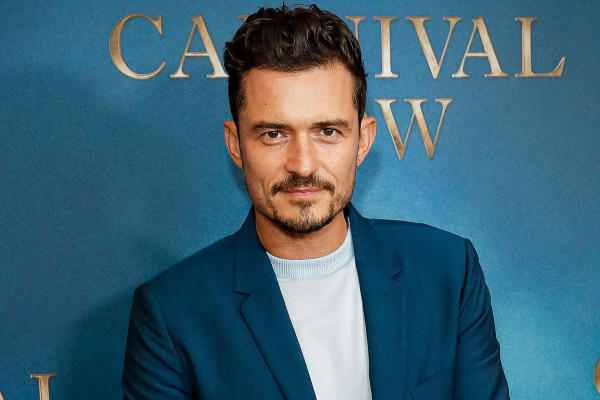 7 Artis Hollywood Ini Sangat Religius, Selena Gomez Percaya Tuhan