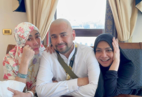 Potret Raffi Ahmad Botak Plontos, Perdana selama Jalankan Ibadah Haji