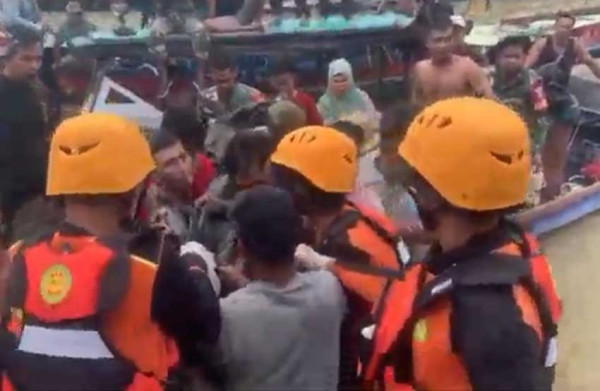 Fortuner Bawa Kapolsek Katingan Hulu Terjun ke Sungai, 1 Korban Tewas Tenggelam