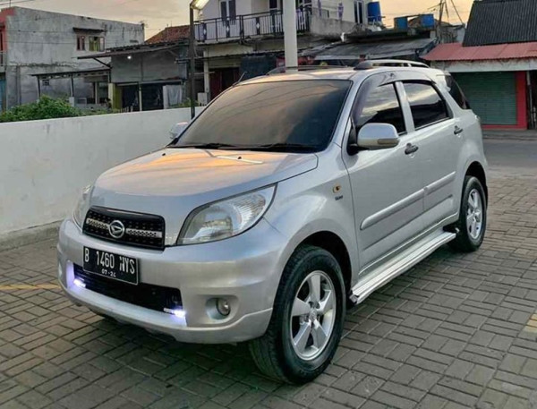 5 Pilihan SUV Bekas Murah di Bawah Rp100 Juta: Plus dan Minus yang Perlu Anda Tahu