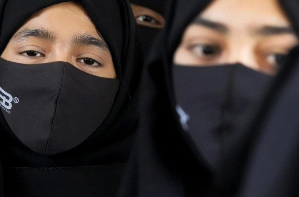 6 Negara dengan Populasi Muslim Tinggi yang Melarang Penggunaan Cadar