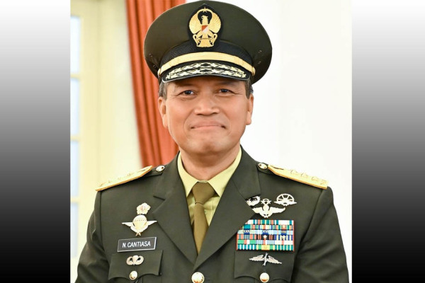 Letjen TNI Aktif Penyandang Brevet Komando Kopassus dan Para Utama, Nomor 1 Peraih Adhi Makayasa