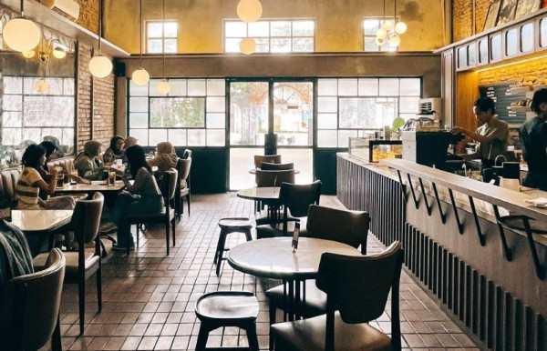Sensasi Kuliner Dunia di Semarang: Levain, 42 Bakeshop, Nudel Bar, dan Toastea