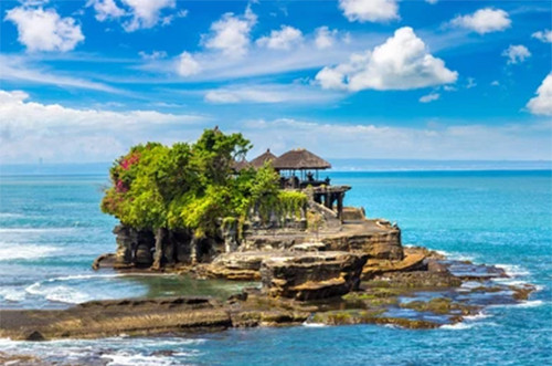 10 Ikon Kota di Indonesia yang Populer sebagai Destinasi Wisata