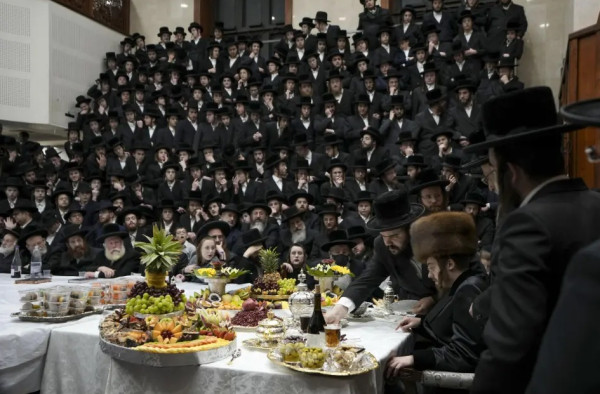 Siapa Haredim? Kelompok Yahudi Ultra-ortodoks yang Menolak Menjadi Tentara Israel