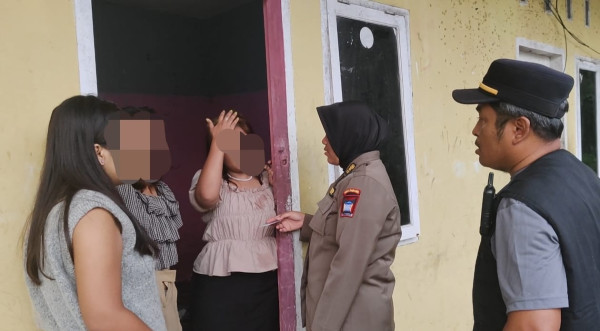 12 Remaja Pasangan Kumpul Kebo Terjaring Razia di Padang, Ini Penampakannya