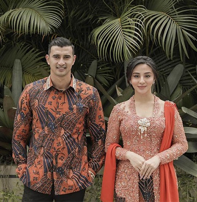 6 Artis Indonesia Kelahiran 2000 yang Sudah Menikah, Terbaru Beby Tsabina