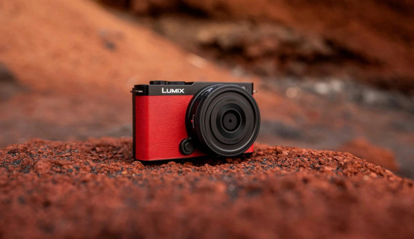 Lumix S9: Kamera Mirrorless Full-Frame Paling Kecil dan Ringan, Harga Rp23 Jutaan