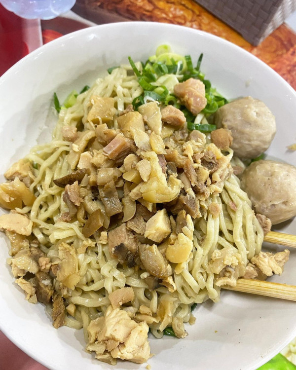 5 Kuliner Enak Dekat Stasiun Sudirman, Ada yang Eksis Sejak 1970