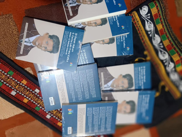 Cerpen Franz Kafka Diterjemahkan dalam 13 Bahasa Daerah di Indonesia