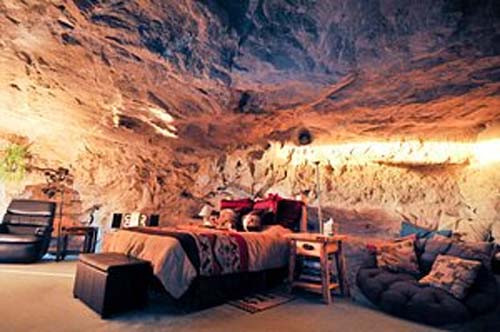 5 Hotel Goa Unik dan Keren di Dunia, Hadirkan Sensasi Menginap yang Tak Biasa