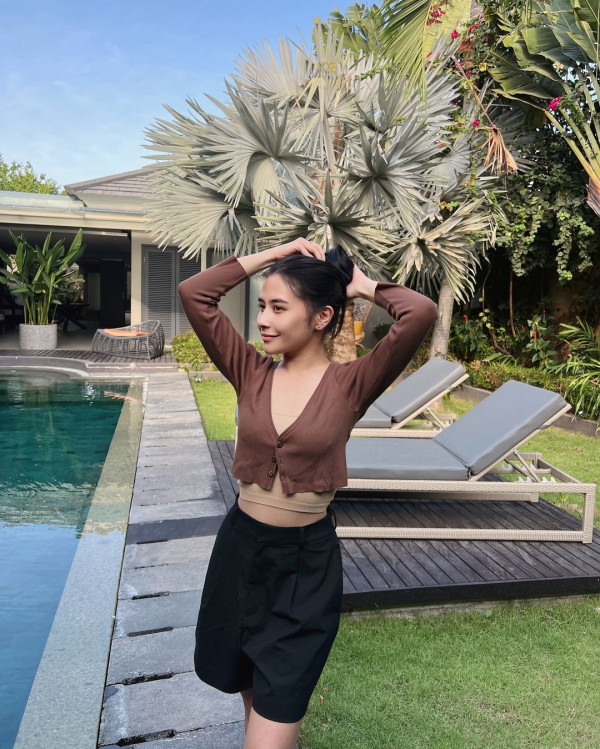 4 Potret Transformasi Prilly Latuconsina yang Turun 10 Kg, Bikin Pangling