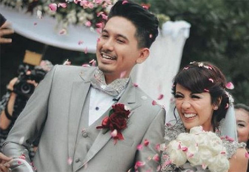 12 Artis Indonesia Menikah di Tanggal Cantik, Nomor 6 Sempat Cerai lalu Rujuk