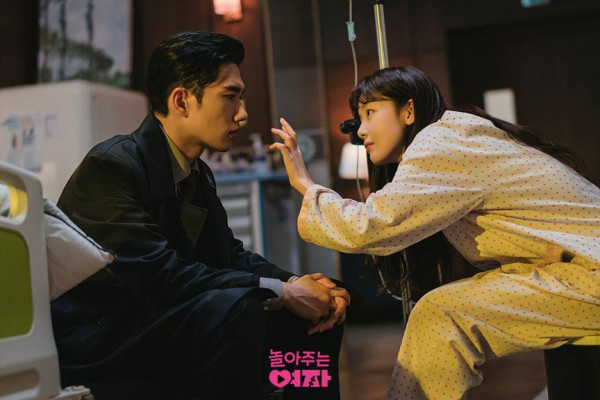 5 Perbedaan My Sweet Mobster versi Drakor dan Webtoon