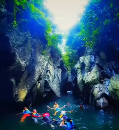 6 Obyek Wisata Alam Dekat Stasiun Kereta Cepat Karawang, Pantai hingga Goa