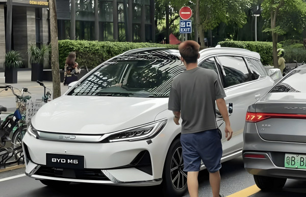 Fakta BYD M6, MPV Listrik 7 Penumpang yang Dirancang untuk Pasar Indonesia