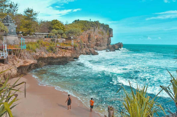 6 Pantai di Yogyakarta yang Mirip Bali, Tak Perlu Jauh-jauh ke Pulau Dewata