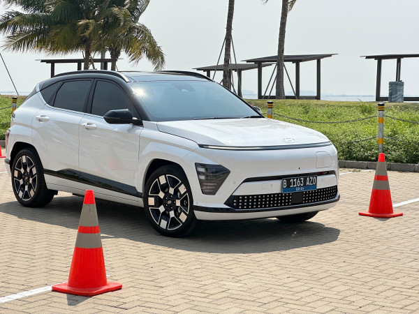 Review dan Kesan Pertama Hyundai All New Kona Electric: Lebih Besar, Mewah, dan Canggih