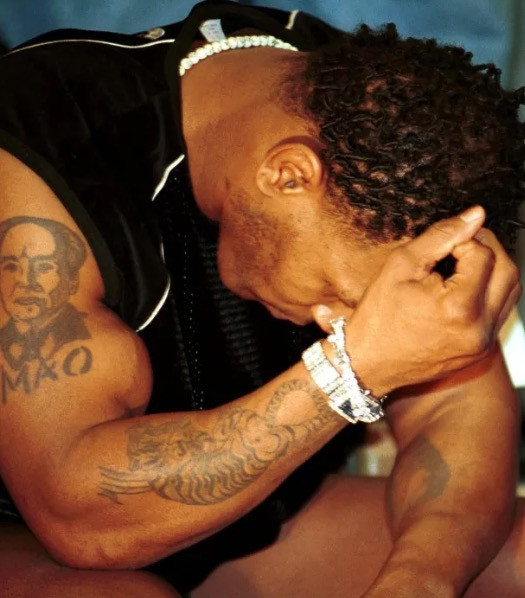 Makna 5 Tato Mike Tyson di Tubuhnya, Salah Satunya Gambar Mantan Istri
