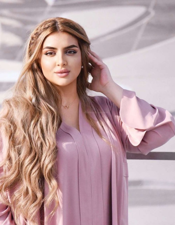 7 Potret Cantik Sheikha Mahra, Putri Dubai yang Memukau dengan Gaya Glamornya