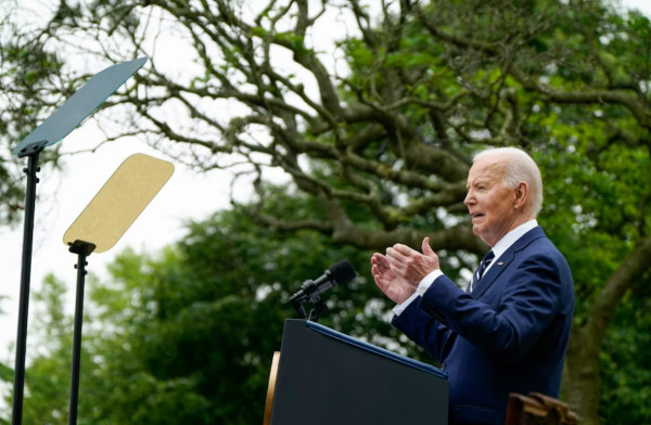 Sudah Tahu Akan Kalah, Kenapa Biden Ngotot Tetap Maju Melawan Donald Trump?