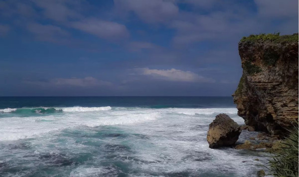 7 Pantai Eksotis di Gunungkidul yang Jarang Dijamah Banyak Orang