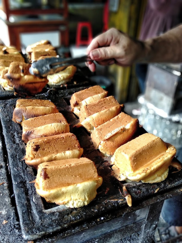 5 Rekomendasi Street Food di Bandung yang Viral dan Unik