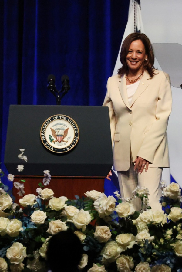 Apa itu DEI? Istilah yang Digunakan Partai Republik untuk Menyerang Kamala Harris