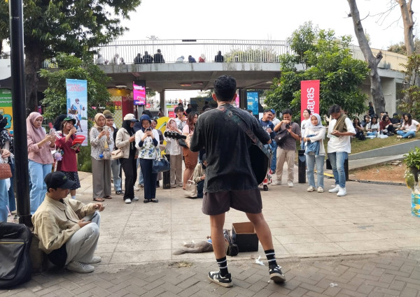 Terowongan Mal Blok M yang Sepi di Tengah Ramainya Taman Literasi