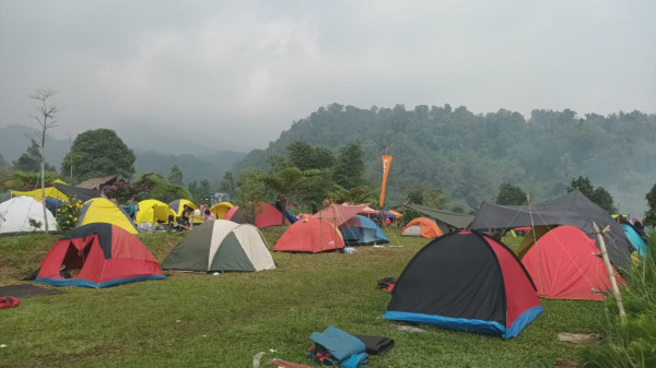 Potret Hangat Kekerabatan Pendaki Jabodetabek, Saudara Walau Tidak Sedarah