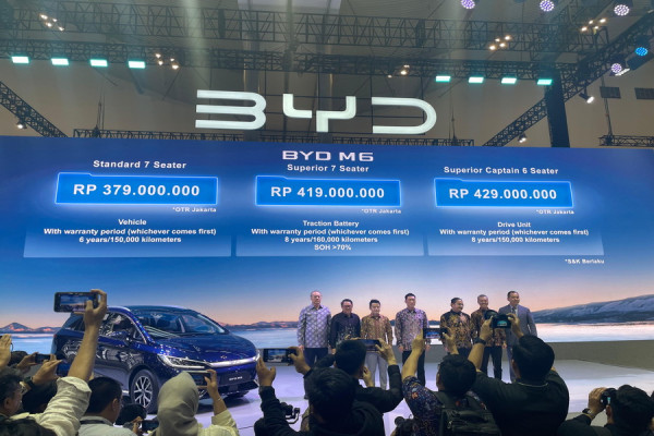 Mobil Listrik BYD M6 Mampu Angkut 7 Penumpang, Produsen Ingatkan Tak Melebihi Kapasitas