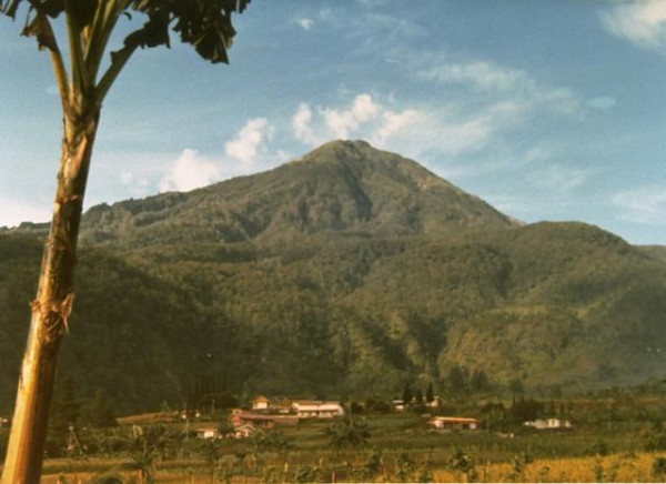 7 Rekomendasi Tempat Wisata di Tawangmangu Solo, Surga Kecil Lereng Gunung Lawu