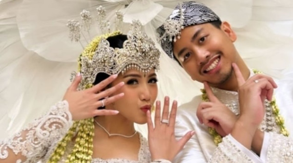 7 Artis yang Menikah Bulan Juli 2024, Aaliyah Massaid hingga Susah Sameh