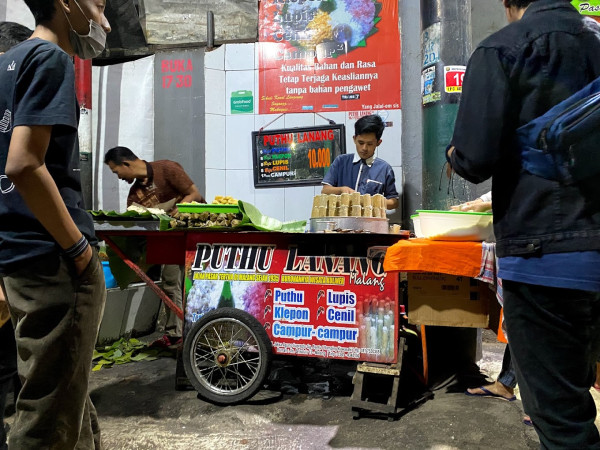 7 Kuliner Legendaris Malang yang Wajib Dicoba, Kelezatannya Melegenda