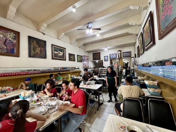 7 Kuliner Legendaris Malang yang Wajib Dicoba, Kelezatannya Melegenda