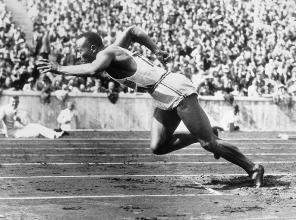 14 Momen Olimpiade Paling Bersejarah, Salah Satunya Api Muhammad Ali