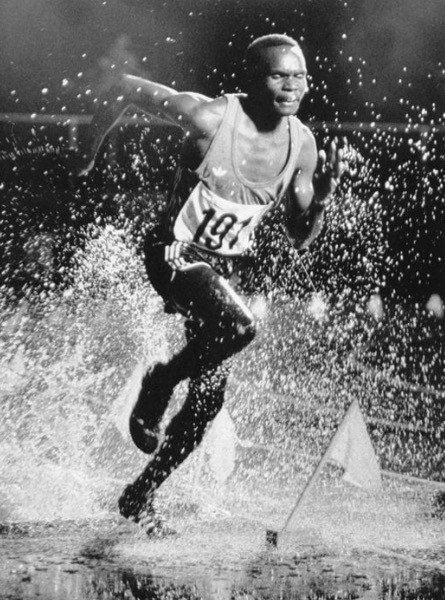 14 Momen Olimpiade Paling Bersejarah, Salah Satunya Api Muhammad Ali