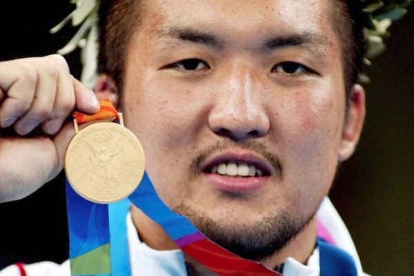 14 Momen Olimpiade Paling Bersejarah, Salah Satunya Api Muhammad Ali