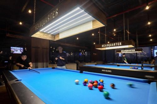 Headquarter Bar N Pool, World Class Biliar dengan Skyscraper View Terbaik di Jakarta