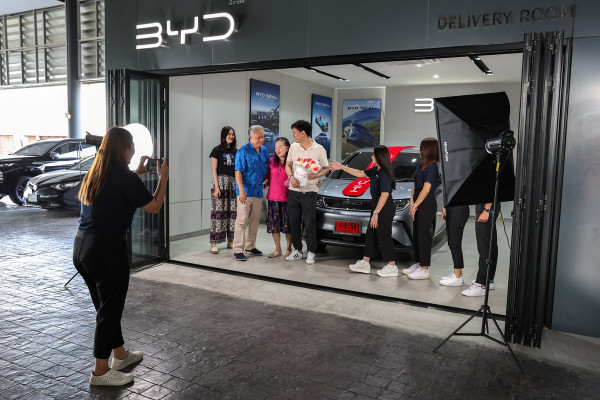 Subsidi Mobil Listrik Thailand Kacau Balau: Perang Harga dan Industri Otomotif Terguncang!