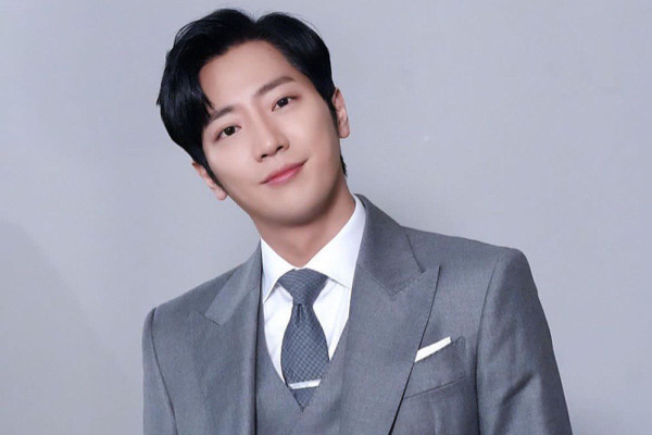 12 Aktor Korea yang seumuran dengan Uhm Tae-goo, Ada Son Suk-Ku dan Lee Jae-wook