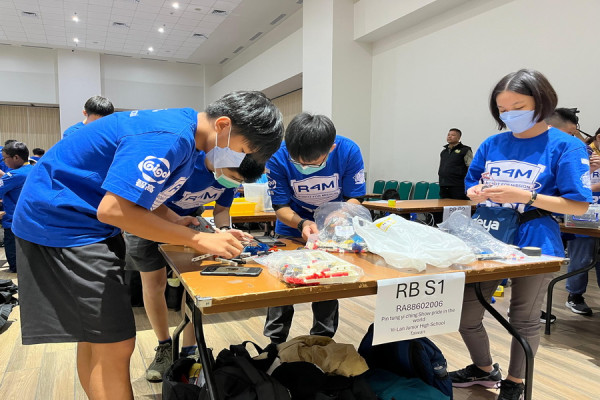Akhir Pekan, Saksikan Kontes Robot World Greenmech 2024 di Bandung