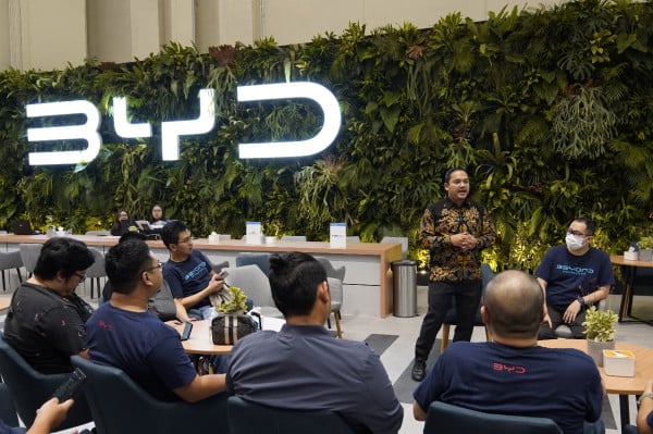 BYD Libas Pabrikan Jepang di GIIAS 2024, Rahasianya Ada di Harga dan Teknologi!
