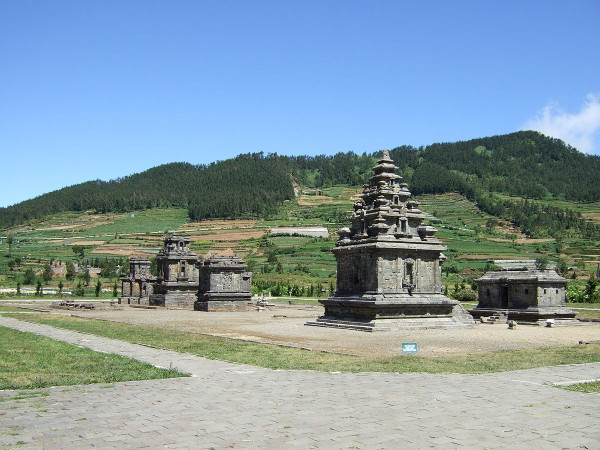 7 Tempat Wisata di Dieng yang Wajib Dikunjungi, Nomor 3 Muncul Fenomena Embun Es