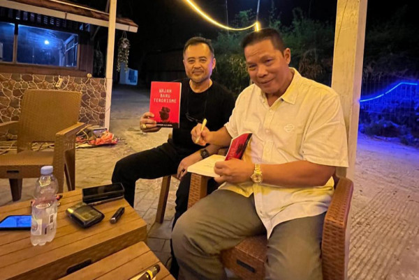 Irjen Pol (Purn) Hamidin Aji Amin, Praktisi Terorisme yang Hobi Menulis dan Melukis