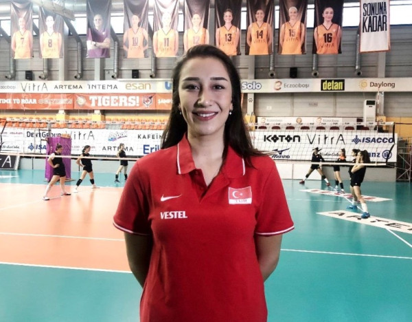 Atlet Perempuan Tercantik di Olimpiade Paris 2024: Jepang dan Amerika Latin Jadi Favorit