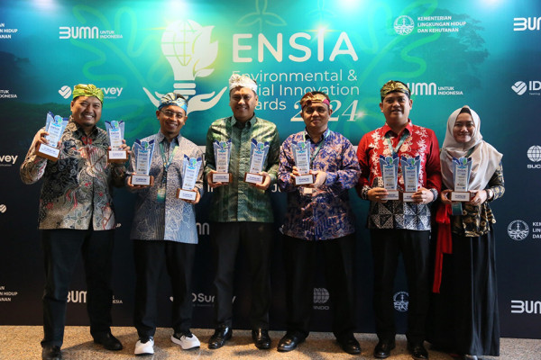 Konsisten Terapkan ESG, ANTAM Raih Dua Belas Penghargaan ENSIA 2024