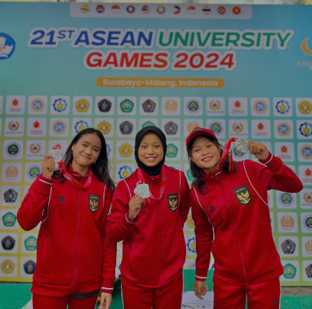 Sosok Theresia Aurellia Putri, Mahasiswa SCU Semarang Juara Kompetisi Panjat Tebing ASEAN