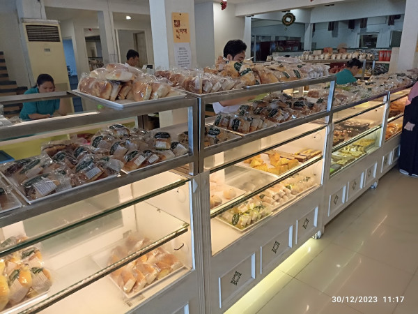 5 Toko Roti Legendaris di Bogor yang Kelezatannya Melegenda, Nomor 3 Sejak 1920